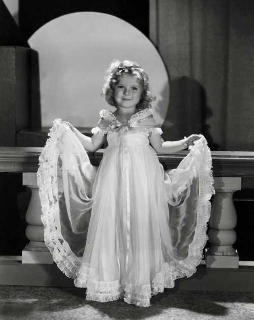 #shirley Temple | WhatsPaper