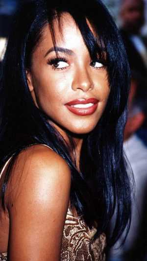 Aaliyah Background