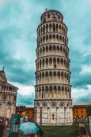 4K Pisa Tower Wallpaper 