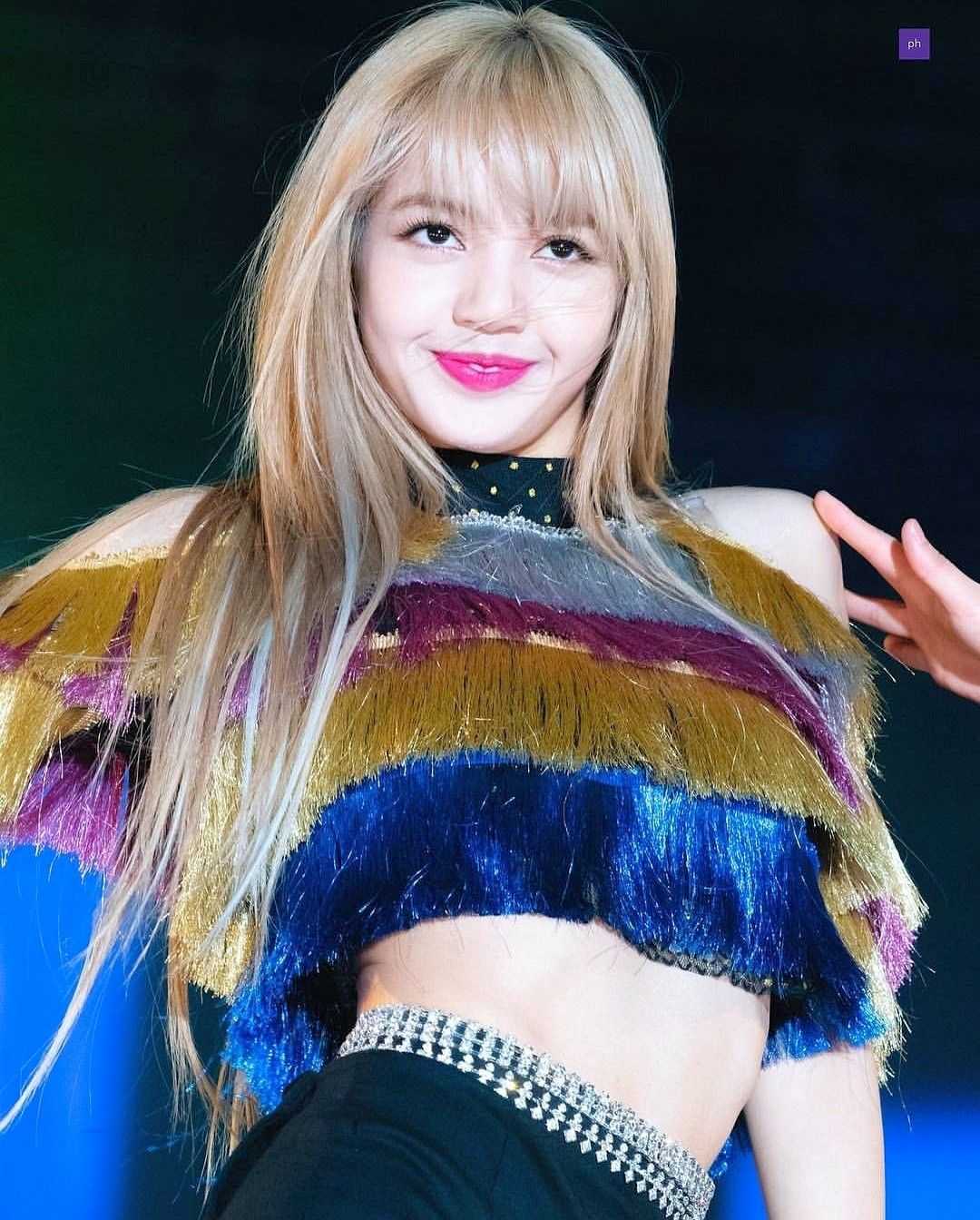 Lisa Background | WhatsPaper