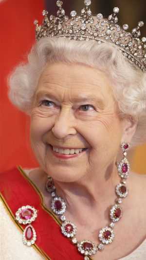 Queen Elizabeth Background 