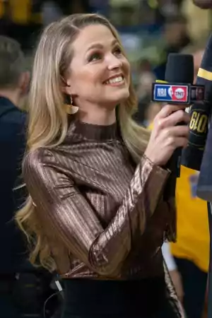 4K Allie LaForce Wallpaper