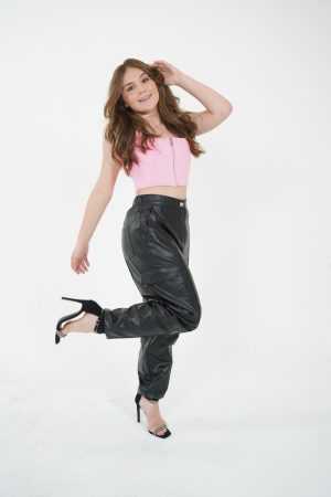 Piper Rockelle Background 