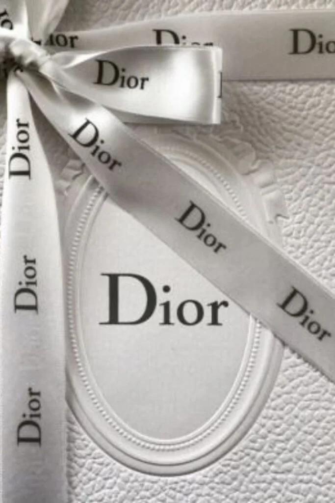 Dior Wallpaper | WhatsPaper