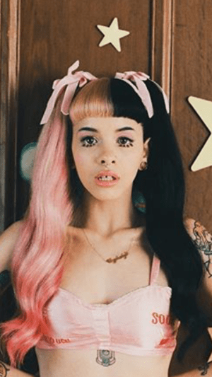 Melanie Martinez Wallpaper