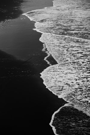 HD Black And White Wallpaper