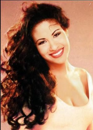 Selena Quintanilla Background