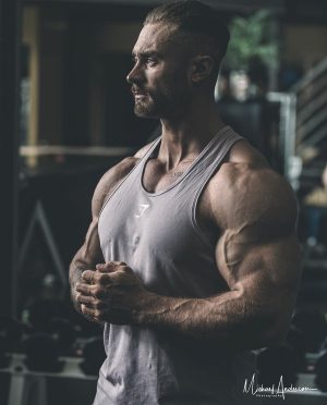 Chris Bumstead Wallpaper 