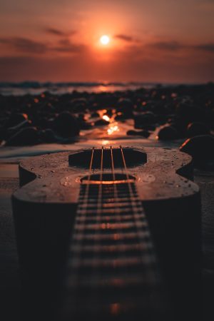 4K Guitar Wallpaper