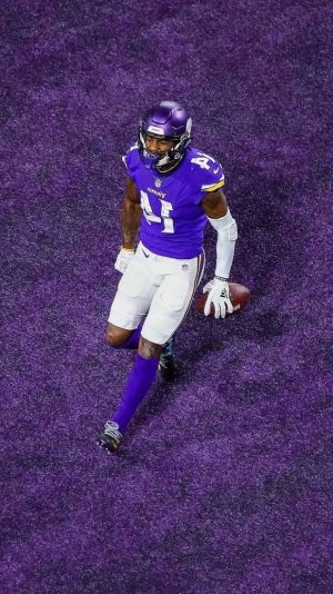 4K Stefon Diggs Wallpaper