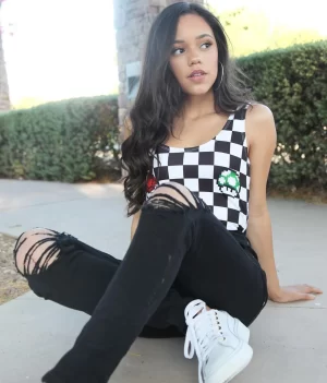 Jenna Ortega Wallpaper