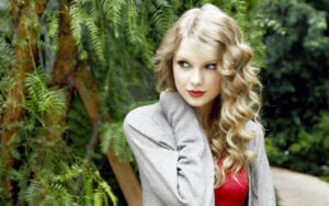 Desktop Taylor Swift Wallpaper 
