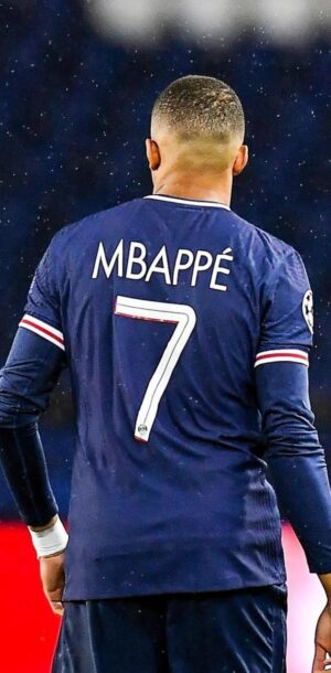 4K Kylian Mbappé Wallpaper 