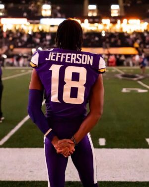Justin Jefferson Background 