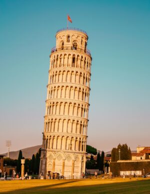 HD Pisa Tower Wallpaper