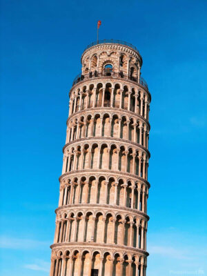 HD Pisa Tower Wallpaper