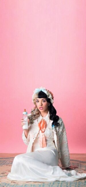 Melanie Martinez Background