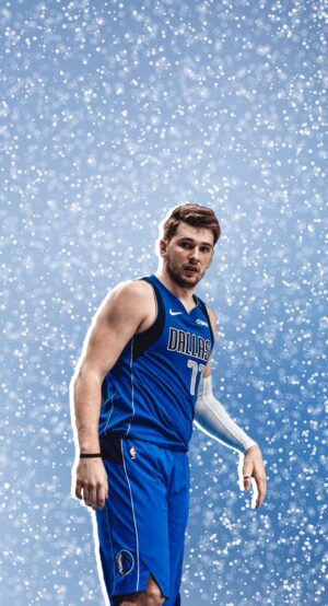 4K Luka Dončić Wallpaper 