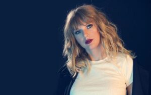 Desktop Taylor Swift Wallpaper
