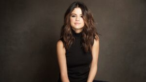 Desktop Selena Gomez Wallpaper