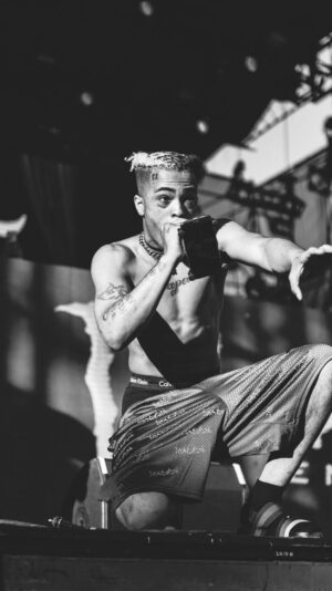 XXXTentacion Background