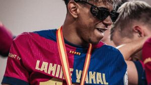 Desktop Lamine Yamal Wallpaper 