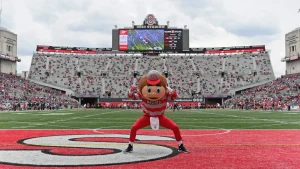 Desktop Brutus Buckeye Wallpaper