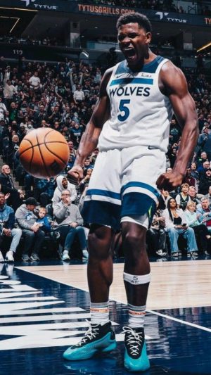 Anthony Edwards Wallpaper