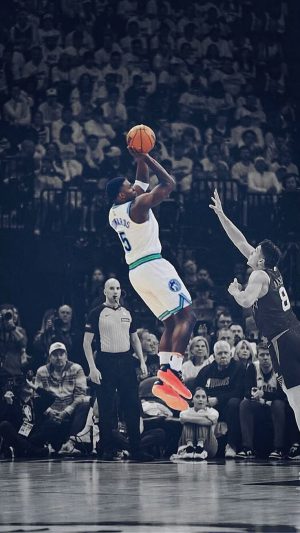 Anthony Edwards Background